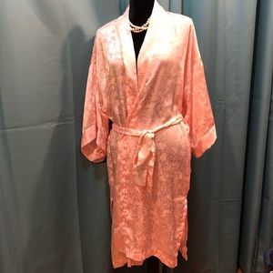 Victoria's Secret Pink Floral Robe with pockets..